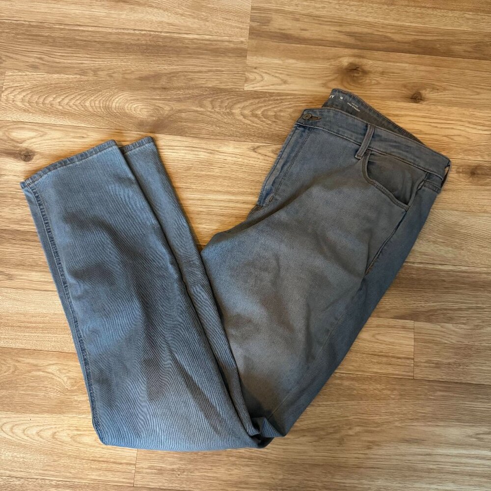 Old Navy High-Rise Wow Straight 18 Tall